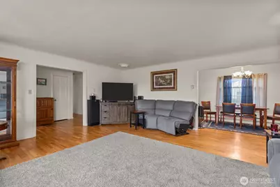 209 8th Avenue N, Algona, WA 98001 - Photo 5