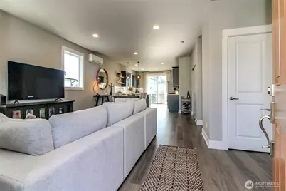 19014 132nd Street E, Bonney Lake, WA 98391 - Photo 3