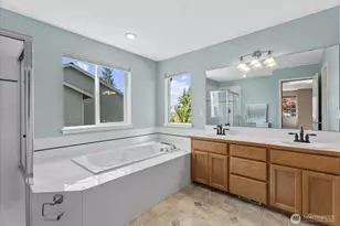 10617 189th Ave E, Bonney Lake, WA 98391 - Photo 19