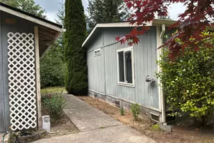 131 E Midnight Ct, Allyn, WA 98524 - Photo 37