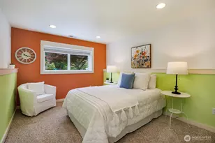 11034 Phinney Ave N, Seattle, WA 98133 - Photo 27