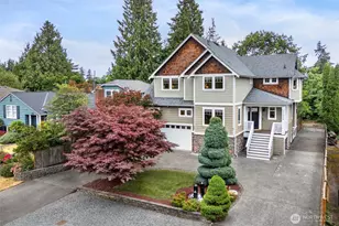 11034 Phinney Ave N, Seattle, WA 98133 - Photo 1