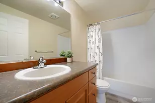 3811 130th Ln SE, Bellevue, WA 98006 - Photo 15