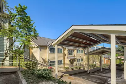 3811 130th Lane SE #C3, Bellevue, WA 98006 - Photo 3