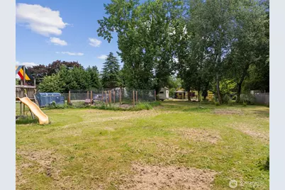 10208 McKinley Avenue E, Tacoma, WA 98445 - Photo 23