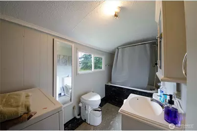 20327 Old Highway 99 SW, Centralia, WA 98531 - Photo 9