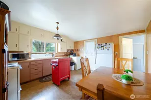 20327 Old Hwy 99 SW, Centralia, WA 98531 - Photo 7