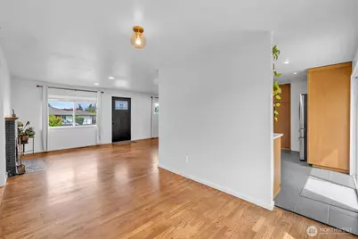 9101 Tacoma Avenue S, Tacoma, WA 98444 - Photo 7