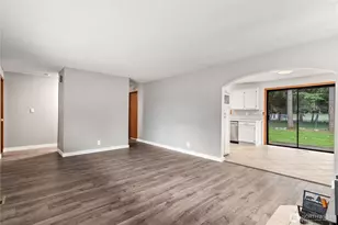 21508 122nd St Ct E, Bonney Lake, WA 98391 - Photo 7