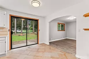 21508 122nd St Ct E, Bonney Lake, WA 98391 - Photo 13
