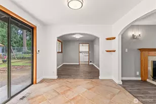 21508 122nd St Ct E, Bonney Lake, WA 98391 - Photo 11