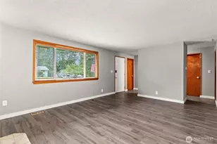 21508 122nd St Ct E, Bonney Lake, WA 98391 - Photo 5