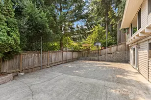 1704 154th Ave SE, Bellevue, WA 98007 - Photo 31