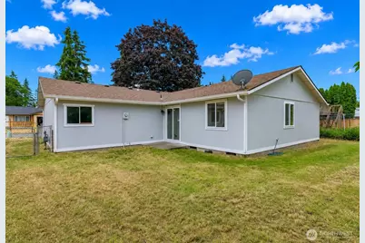 15406 11th Avenue Ct E, Tacoma, WA 98445 - Photo 33