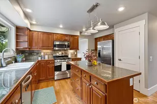 13924 67th Ave SE, Snohomish, WA 98296 - Photo 9