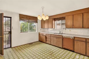 2715 22nd Ave S, Seattle, WA 98144 - Photo 7