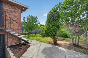 2715 22nd Ave S, Seattle, WA 98144 - Photo 3