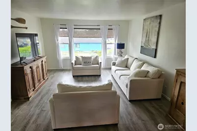 1515 Ocean Beach Boulevard #202, Long Beach, WA 98631 - Photo 9