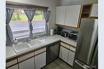 1515 Ocean Beach Boulevard #202, Long Beach, WA 98631 - Photo 7