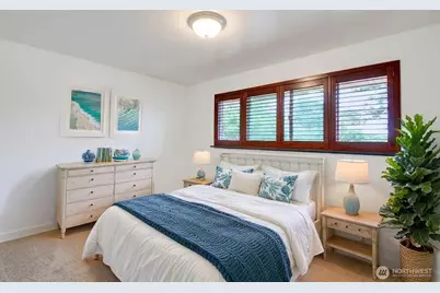 21 SW 8th Avenue, Oak Harbor, WA 98277 - Photo 5