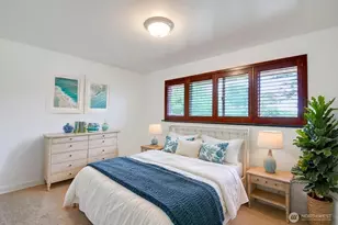 21 SW 8th Ave, Oak Harbor, WA 98277 - Photo 5