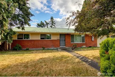 21 SW 8th Avenue, Oak Harbor, WA 98277 - Photo 1