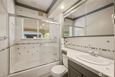 10115 15th Avenue S, Seattle, WA 98168 - Photo 17