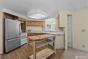 11436 SE 208th St, Kent, WA 98031 - Photo 9