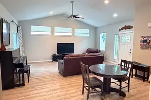 2252 W Rosecrans Ct, Port Townsend, WA 98368 - Photo 7