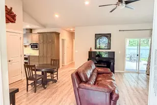 2252 W Rosecrans Ct, Port Townsend, WA 98368 - Photo 3