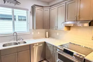 2252 W Rosecrans Ct, Port Townsend, WA 98368 - Photo 9