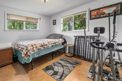10905 138th Avenue SE, Rainier, WA 98576 - Photo 11