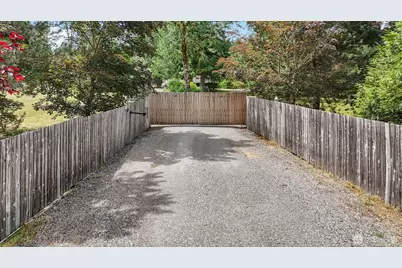 10905 138th Avenue SE, Rainier, WA 98576 - Photo 35