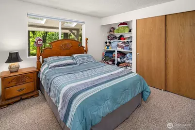 16530 237th Avenue SE, Issaquah, WA 98027 - Photo 17