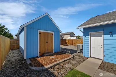 1903 Silks Court, East Wenatchee, WA 98802 - Photo 5