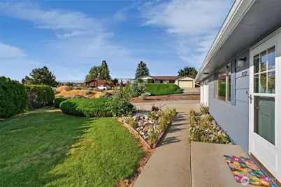 3032 Vera Cruz, Malaga, WA 98828 - Photo 5