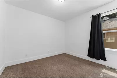 630 Kittitas St, Wenatchee, WA 98801 - Photo 11