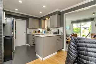 9610 Oak Ln SW, Lakewood, WA 98499 - Photo 11