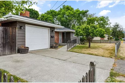 672 SE 4th Avenue, Oak Harbor, WA 98277 - Photo 35