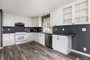 672 SE 4th Ave, Oak Harbor, WA 98277 - Photo 15