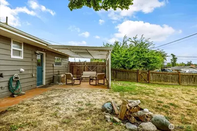 672 SE 4th Avenue, Oak Harbor, WA 98277 - Photo 31