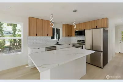 7605 NE Hidden Cove Rd, Bainbridge Island, WA 98110 - Photo 29