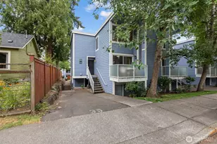 8800 20th Ave NE, Seattle, WA 98115 - Photo 37