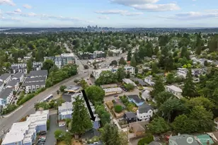 8800 20th Ave NE, Seattle, WA 98115 - Photo 33