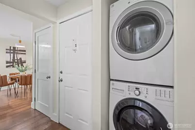 8800 20th Avenue NE #B208, Seattle, WA 98115 - Photo 15