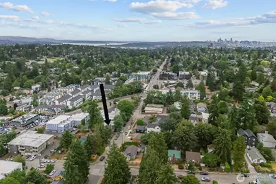 8800 20th Avenue NE #B208, Seattle, WA 98115 - Photo 31