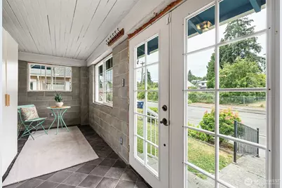 1512 S Oakes Street, Tacoma, WA 98405 - Photo 3