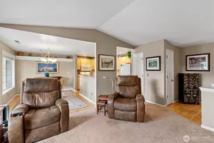 3812 Snyder Ln, Gig Harbor, WA 98335 - Photo 11