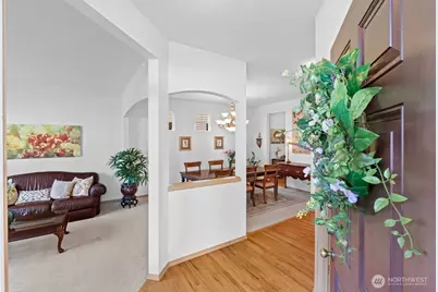 4529 115th Place SE, Everett, WA 98208 - Photo 3
