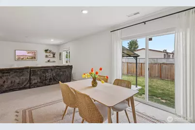 2027 Henderson Way, Longview, WA 98632 - Photo 9